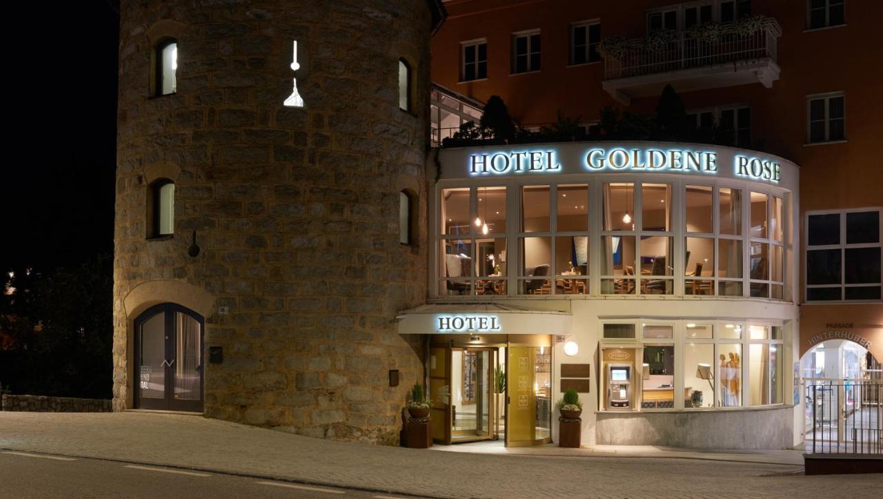 Hotel Goldene Rose Brunico Bagian luar foto