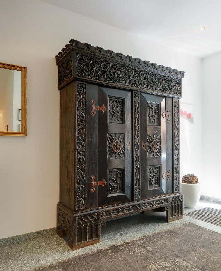 Hotel Goldene Rose Brunico Bagian luar foto