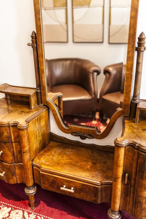 Hotel Goldene Rose Brunico Bagian luar foto